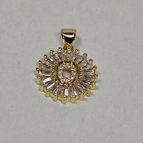Gold Tone Metal Pendant Clear Baguette Round Glass Stones Monogrammed "O" New - Picture 4 of 16